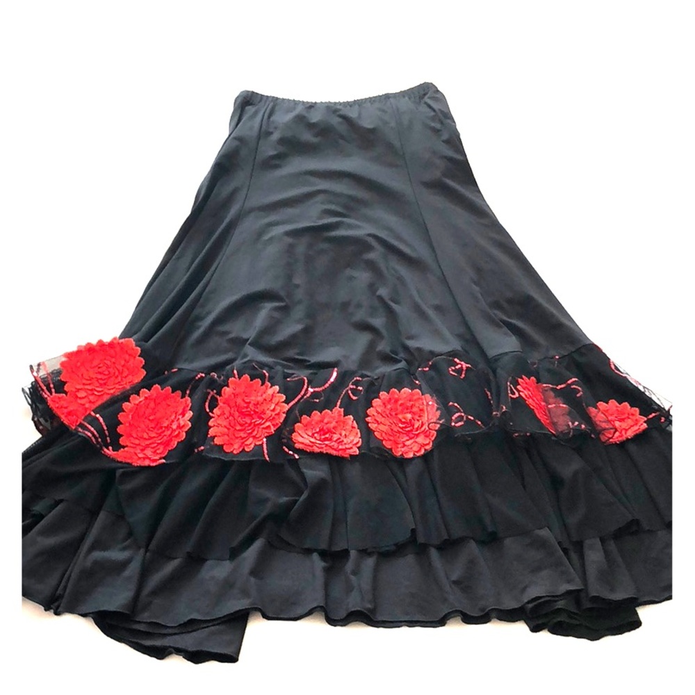 Flamenco black skirt 💃🏾